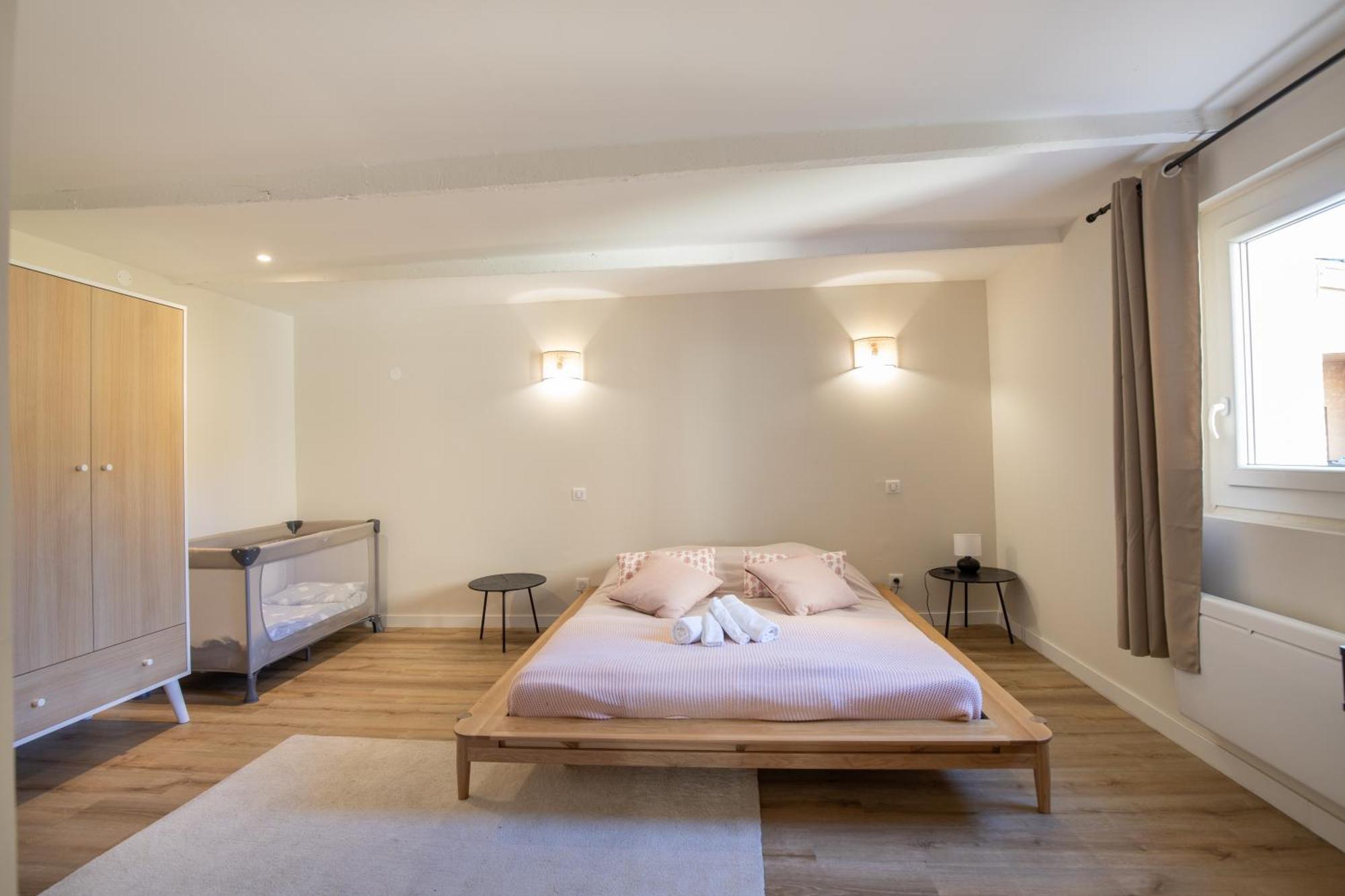 L'Antiquaire - 3 Chambres - Hypercentre - Wifi L'Isle-sur-la-Sorgue Ngoại thất bức ảnh
